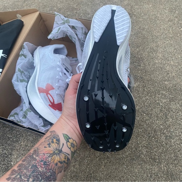 UA Shakedown Elite 3 Mid Distance
Unisex Track Spikes - Picture 5 of 15